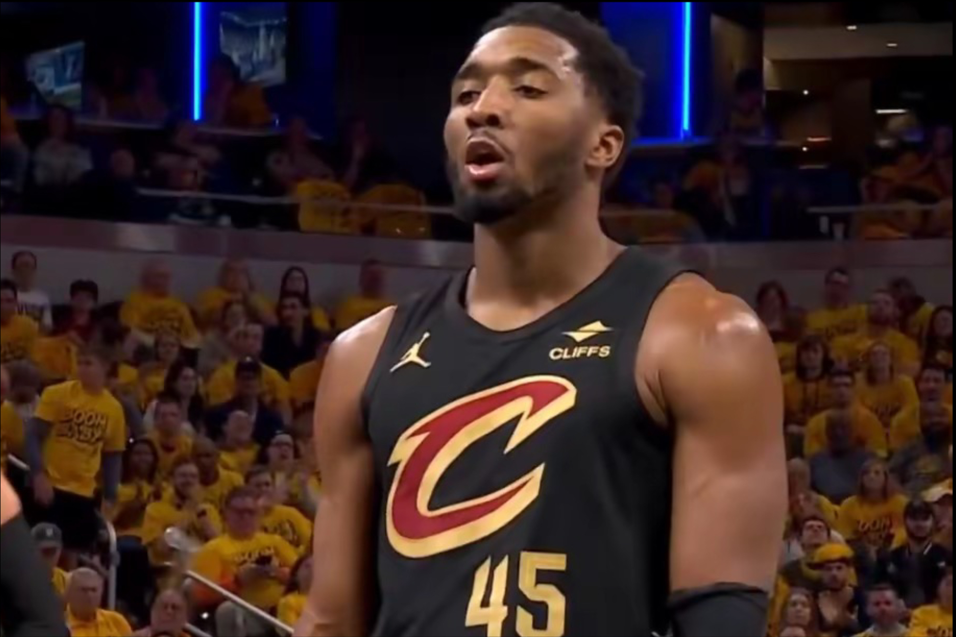 包含克里夫兰骑士迎欧联关键赛，冲刺阶段强势反弹，话题不断，医务组通报恢复的词条